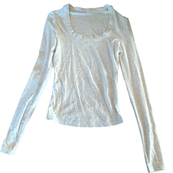 *New Square Neck Light Gray Long Sleeve Tee - Picture 1 of 2